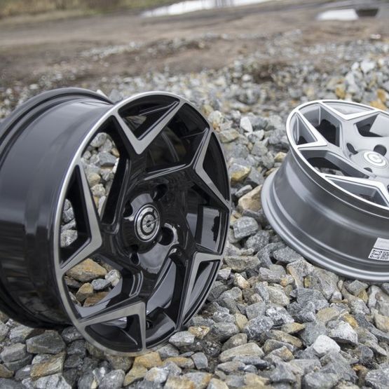 Alloy Wheels 15'' 4x108 Carbonado Clipper BFP