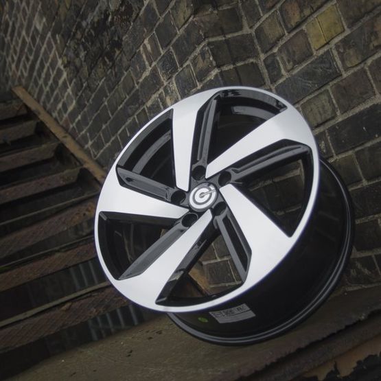 Alloy Wheels 18'' 5x112 Carbonado Arrow BFP