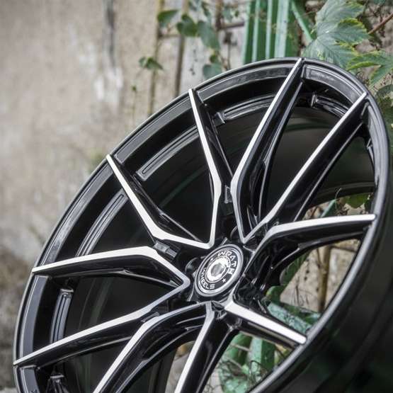 Alloy Wheels 18'' 5x112 Wrath WFX BP