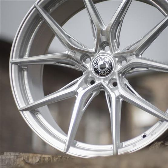 Alloy Wheels 19'' 5x120 Wrath WFX SP