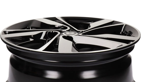 Aluminiumfelgen 16'' 5x114,3 Carbonado Sunshine BFP