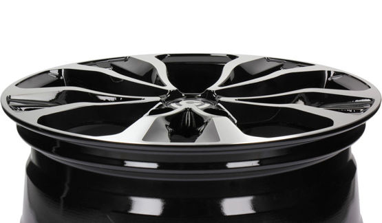 Aluminiumfelgen 17'' 5x114,3 Carbonado Osaka BFP