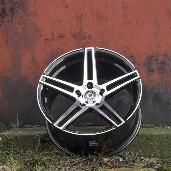 Aluminiumfelgen 18'' 5x120 Wrath WF-1 BP