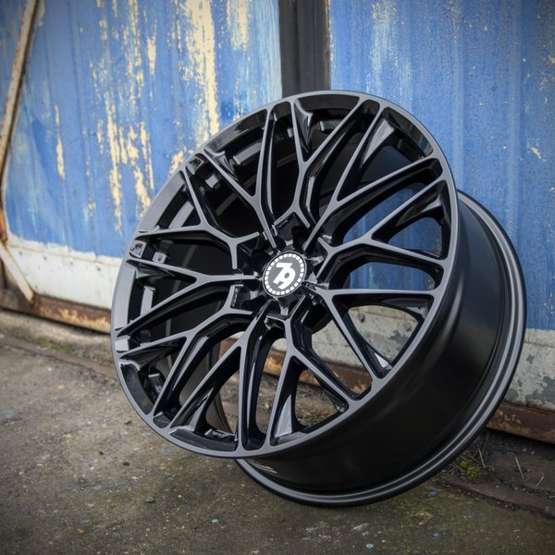 Aluminiumfelgen 19'' 5x120 79wheels seventy9 SV-P BG