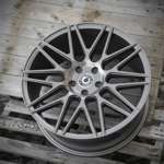 Aluminiumfelgen 19'' 5x120 Wrath WF-3 G