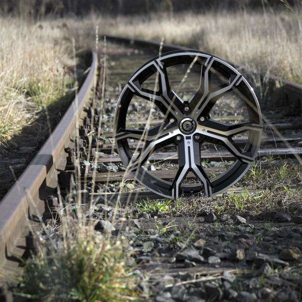 Komplet 4 szt. Felg Aluminiowych 21 5x112 Carbonado Ring BFP