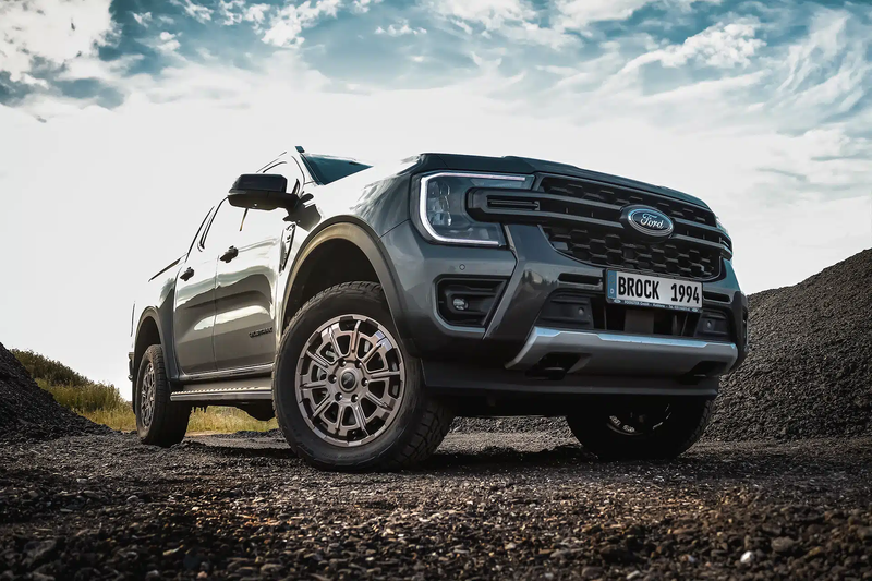 Aluminiumfelgen 17" 5x118 Brock B45 BCM