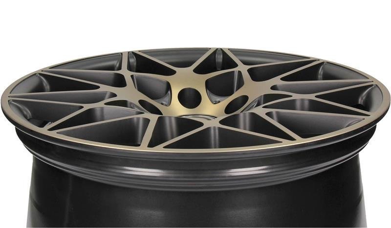 Aluminiumfelgen 19'' 5x120 Carbonado Crazy BGGF