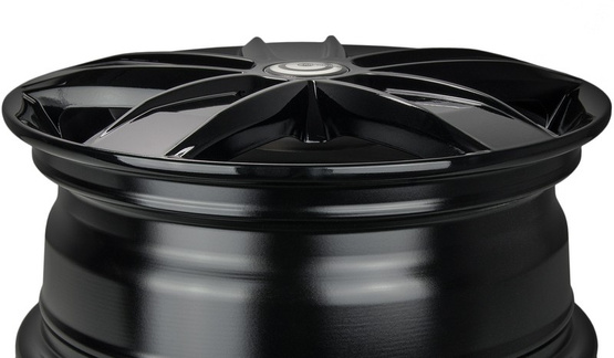 Aluminiumfelgen 15'' 5x118 Carbonado Endurance BG