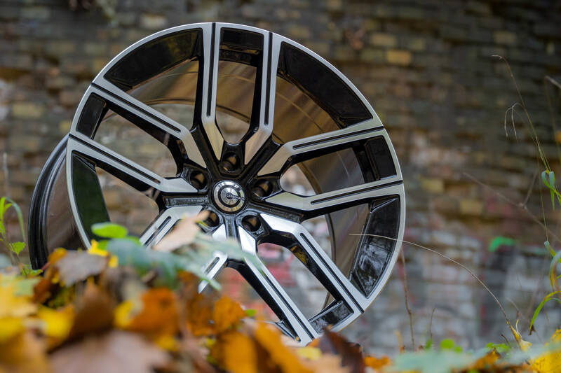 Aluminiumfelgen 20" 5x112 Carbonado Upgrade BFP