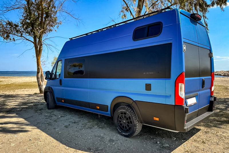 Aluminiumfelgen 18" 6x120 Brock B45 SGVP